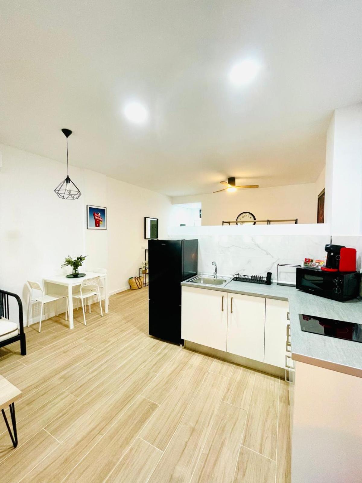 Completo Y Bello Apartamento En מאלגה מראה חיצוני תמונה
