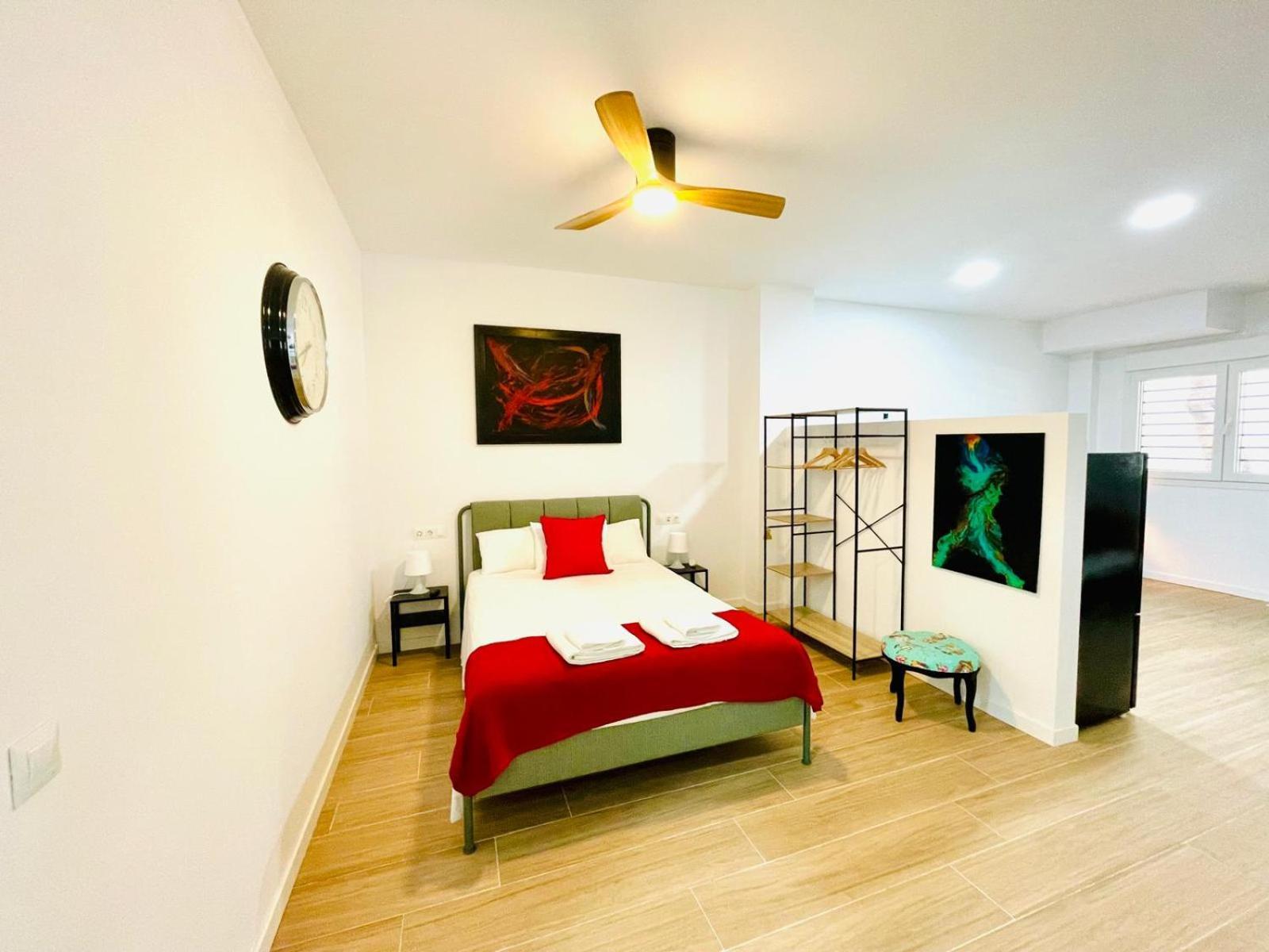 Completo Y Bello Apartamento En מאלגה מראה חיצוני תמונה